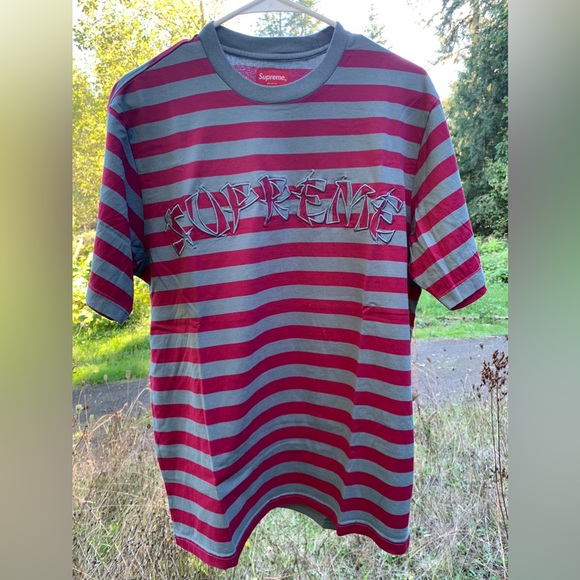 Supreme | Stripe Appliqué S/S Top - Picture 5 of 9